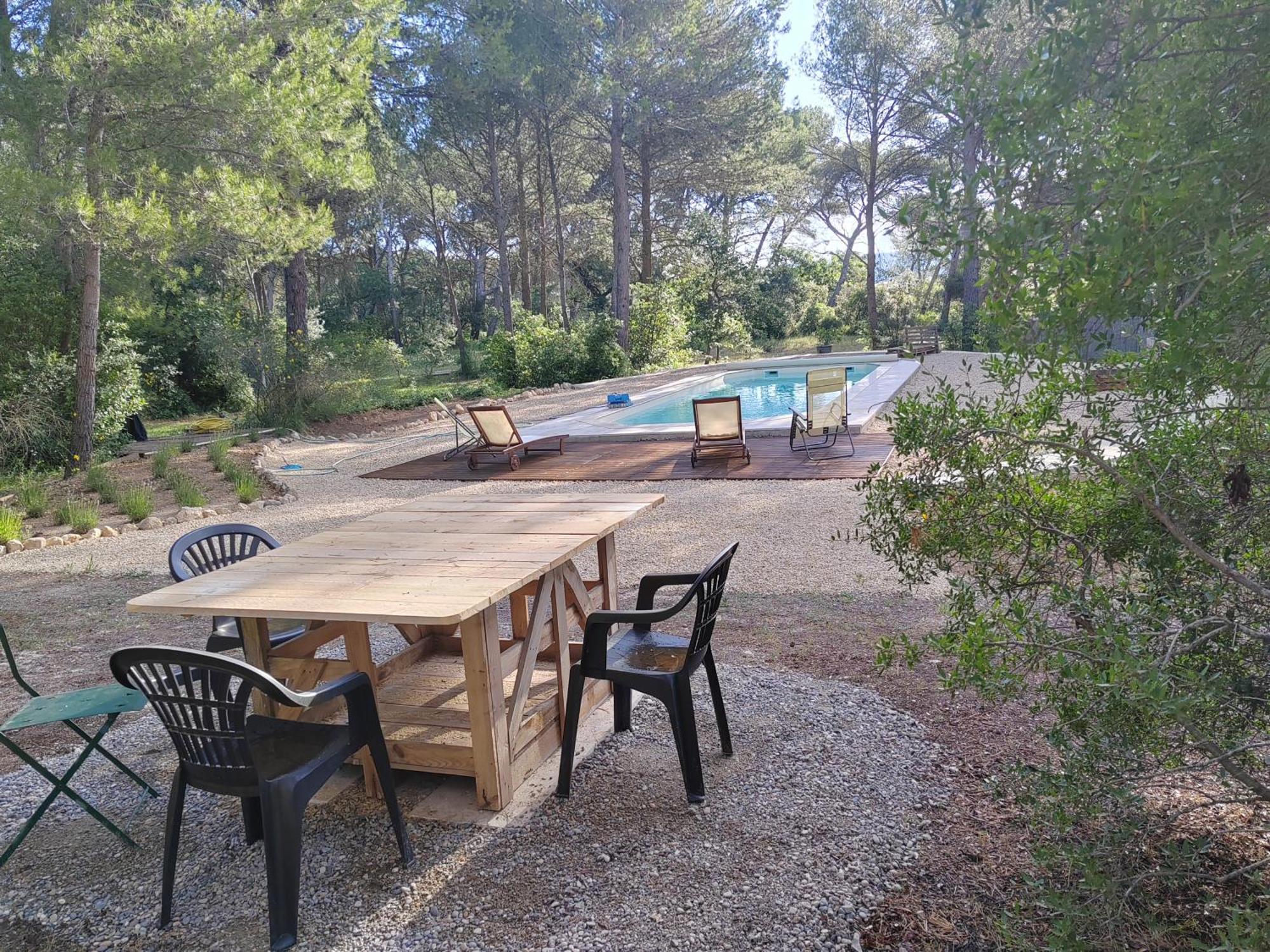 Le Clos Zinou Lambesc Exterior photo